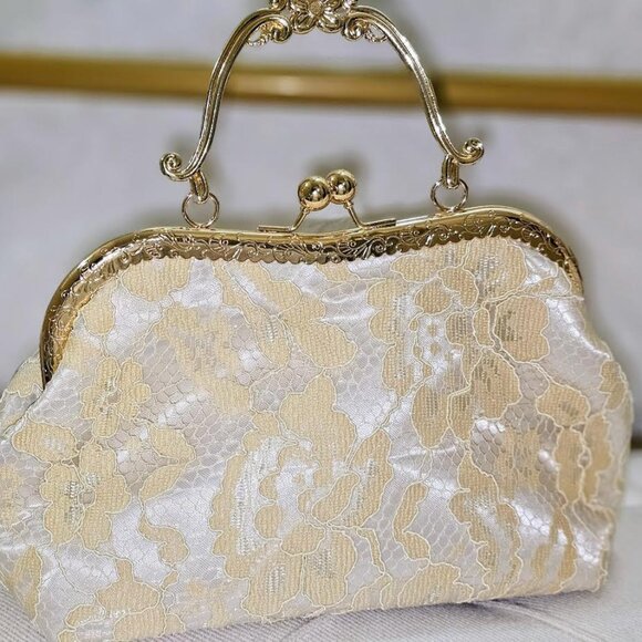 Verano Hill vintage inspired very pretty. - Picture 1 of 5